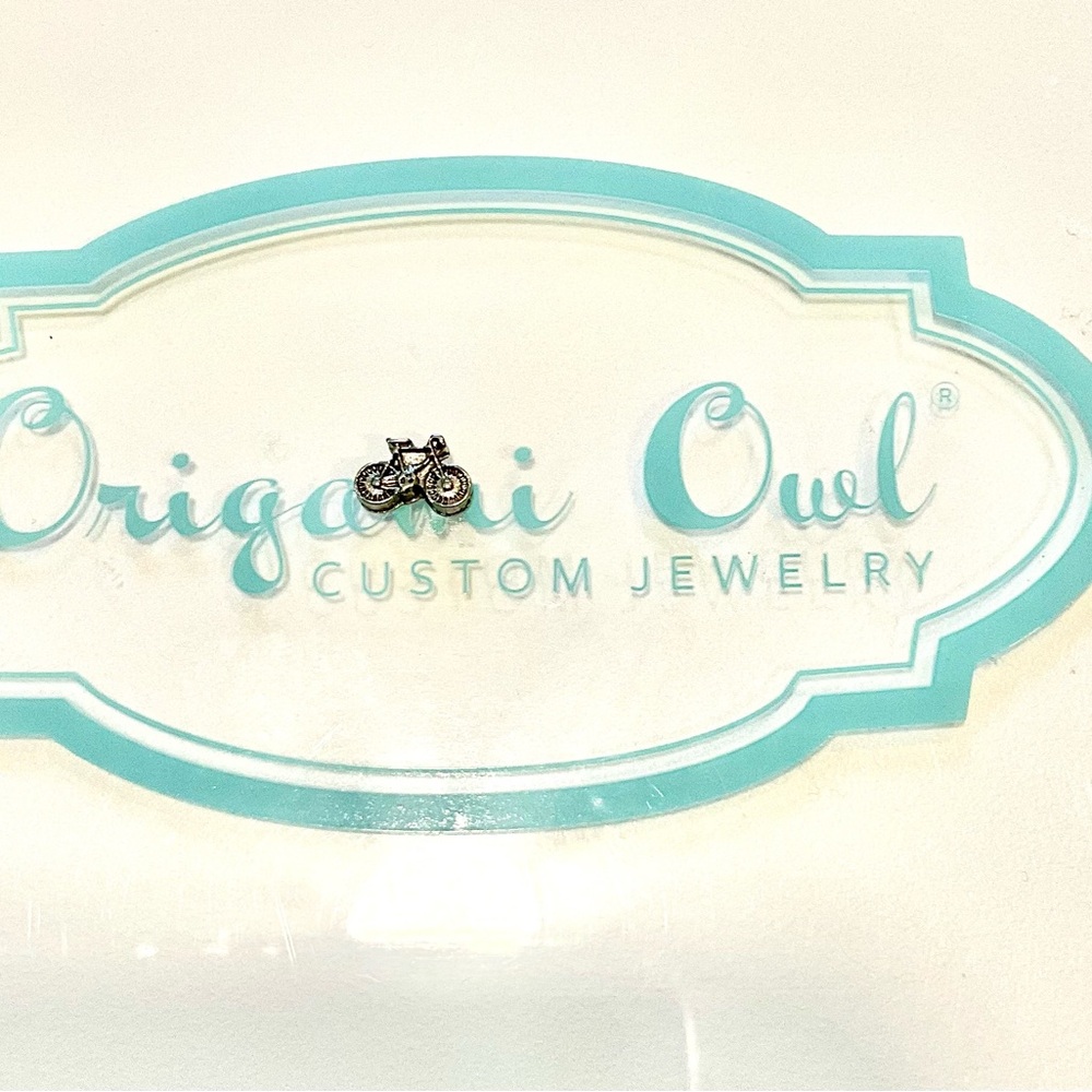 Origami Owl Silver Bicycle Necklace Bracelet Charm